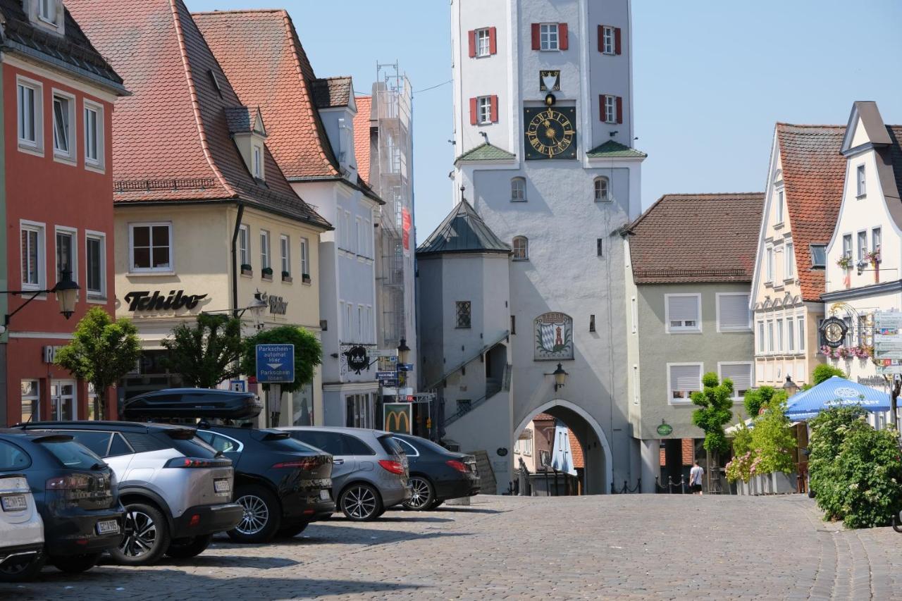 Casa Luxe - 110Qm - Stadtmitte - Familienfreundlich - Parkplatz - 5Km Zum Legoland 金茨堡 外观 照片